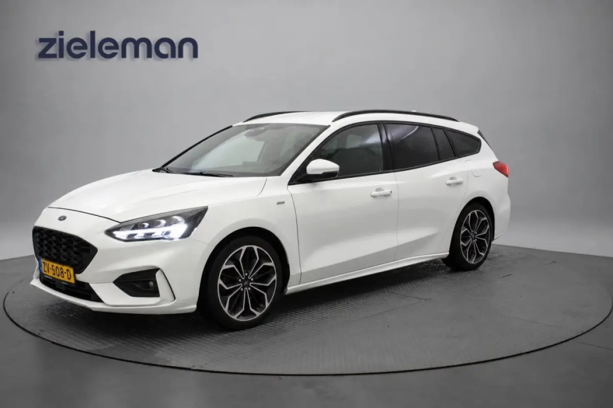 1.0 EcoBoost ST Line Business - Trekhaa, Carplay, Clima, Stoel/Stuur Verw. Trekhaak