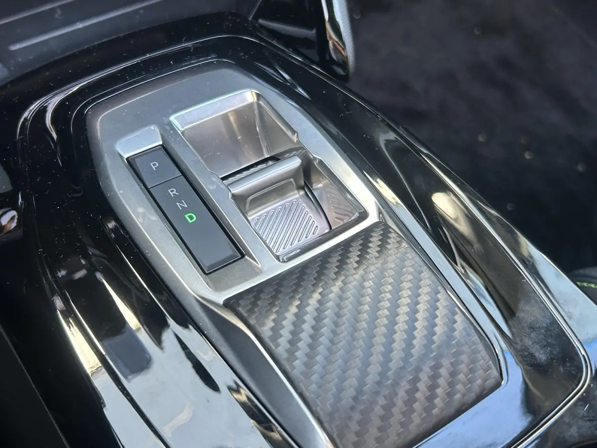 1.2 Hybrid 145 GT | Panoramisch schuifdak | Alcantara bekleding | Adaptieve Cruise Control | Apple CarPlay/Android Auto