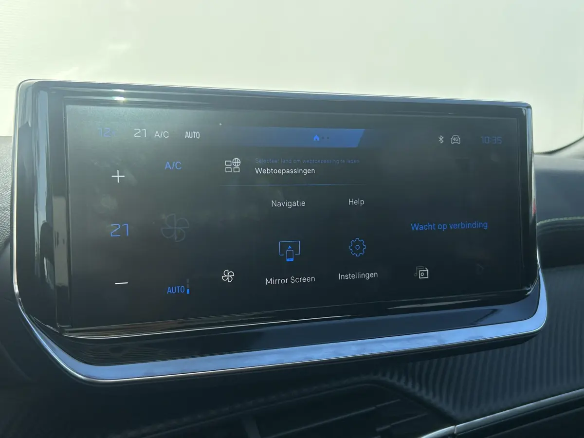 1.2 Hybrid 145 GT | Panoramisch schuifdak | Alcantara bekleding | Adaptieve Cruise Control | Apple CarPlay/Android Auto