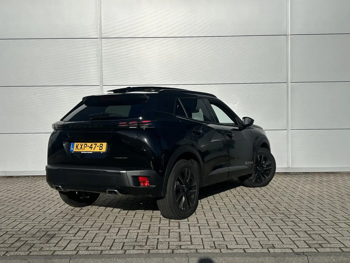 1.2 Hybrid 145 GT | Panoramisch schuifdak | Alcantara bekleding | Adaptieve Cruise Control | Apple CarPlay/Android Auto