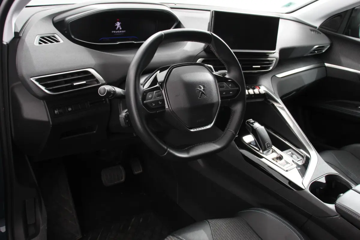 1.2 PureTech 130pk Automaat Allure Navigatie Climate Control Parkeer sensoren Camera