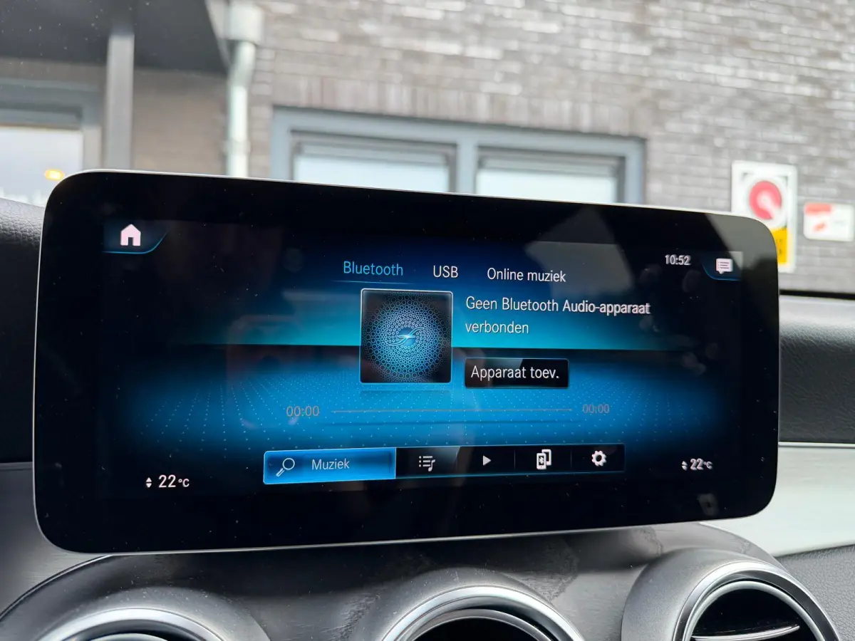 200d Premium | AUTOMAAT | BURMESTER | CARPLAY | LED | NAVIGATIE |
