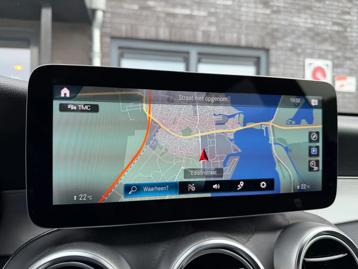 200d Premium | AUTOMAAT | BURMESTER | CARPLAY | LED | NAVIGATIE |