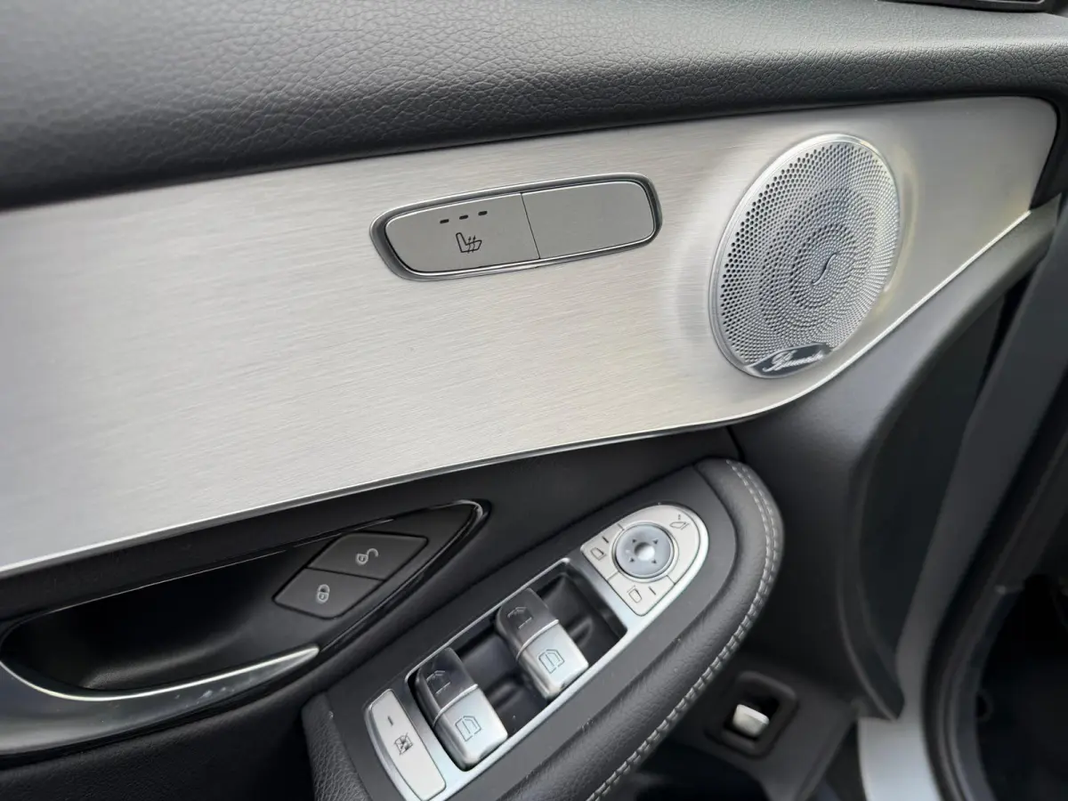 200d Premium | AUTOMAAT | BURMESTER | CARPLAY | LED | NAVIGATIE |