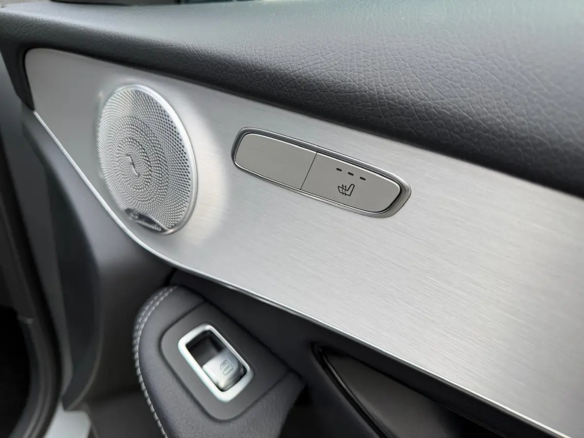 200d Premium | AUTOMAAT | BURMESTER | CARPLAY | LED | NAVIGATIE |