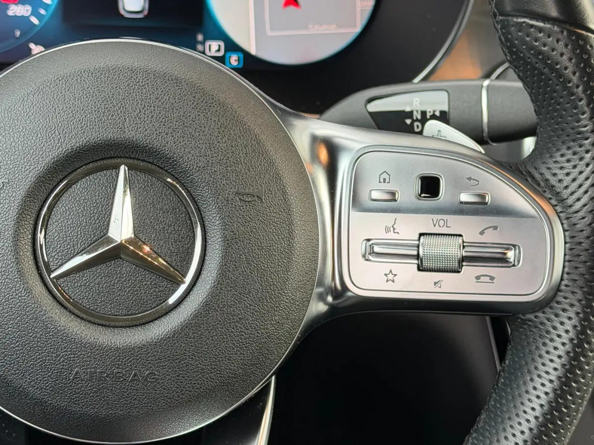 200d Premium | AUTOMAAT | BURMESTER | CARPLAY | LED | NAVIGATIE |