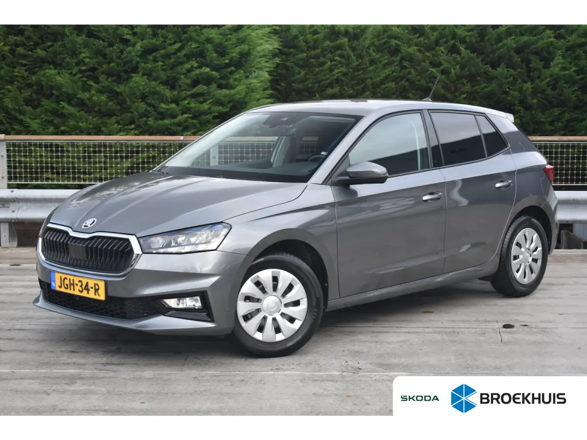 1.0 TSI 95PK Selection PDC Achter | Cruise Control | Verkeersbord detectie | Lane assist | Keyless start | Extra geting glas achter | VERLENGDE GARANTIE!