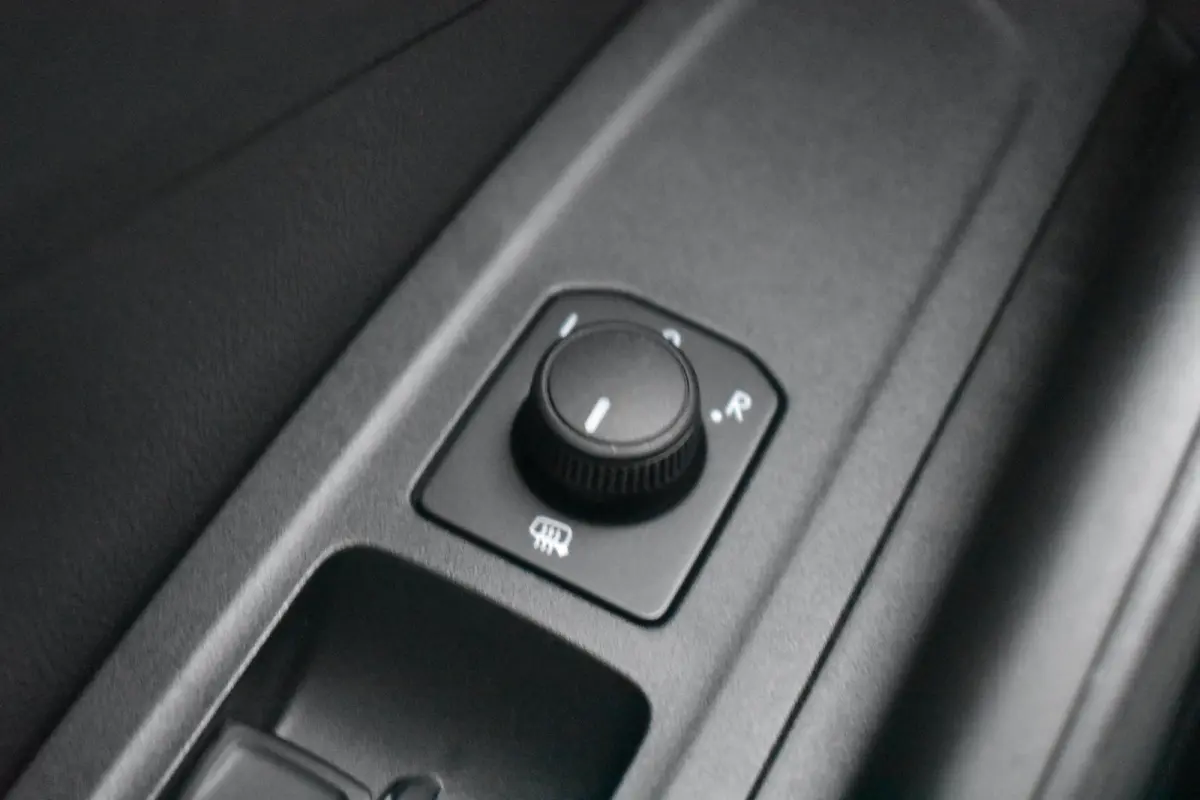 1.0 TSI 95PK Selection PDC Achter | Cruise Control | Verkeersbord detectie | Lane assist | Keyless start | Extra geting glas achter | VERLENGDE GARANTIE!