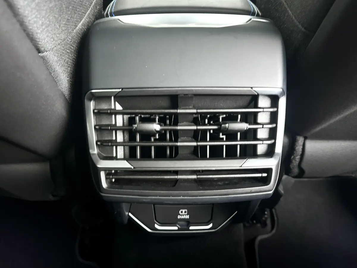1.5 | Panoramadak | 360° Camera | Infinity audio | Blis | Stoel- en stuurverwarming | Adaptieve cruise control