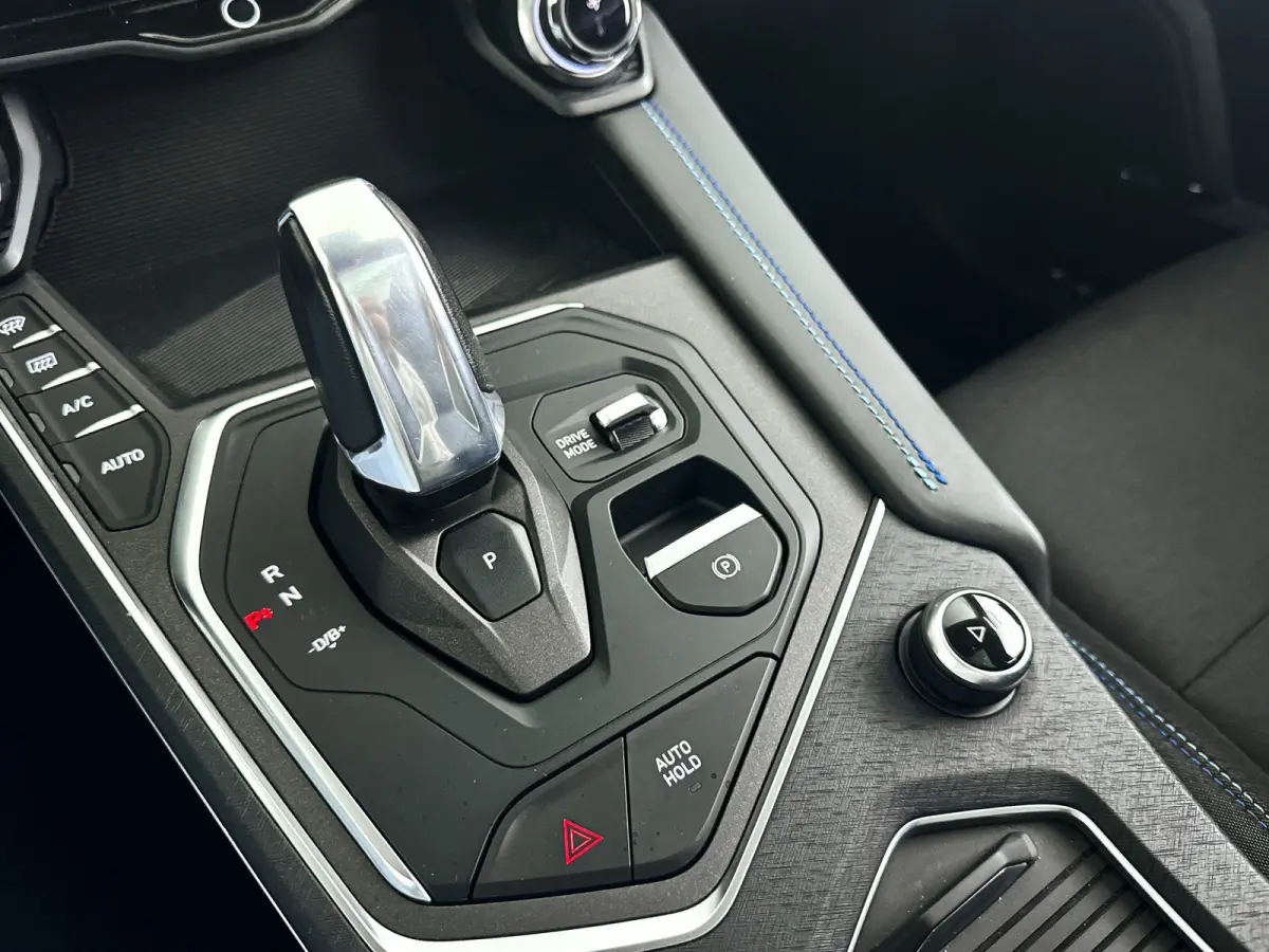 1.5 | Panoramadak | 360° Camera | Infinity audio | Blis | Stoel- en stuurverwarming | Adaptieve cruise control