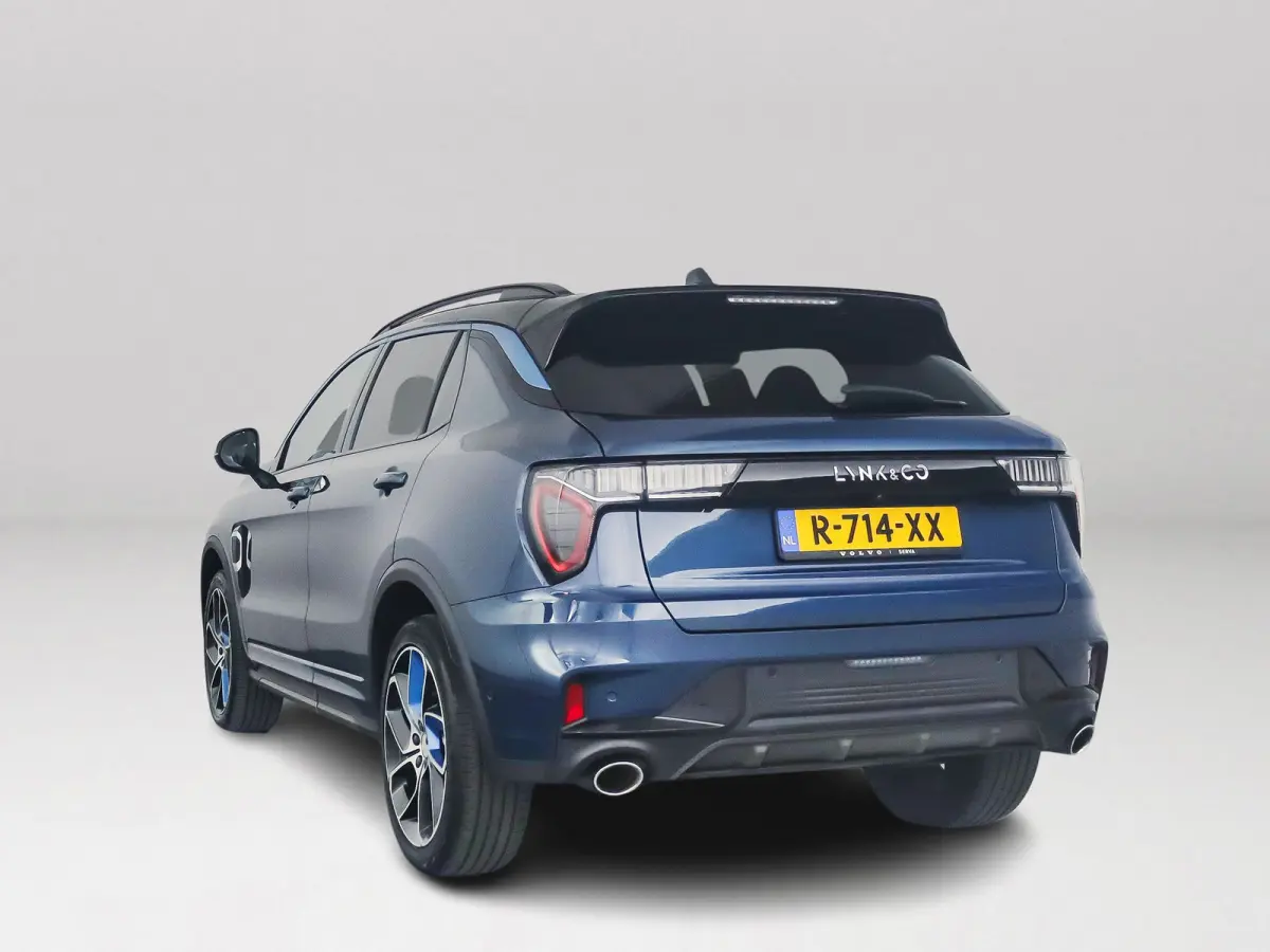 1.5 | Panoramadak | 360° Camera | Infinity audio | Blis | Stoel- en stuurverwarming | Adaptieve cruise control