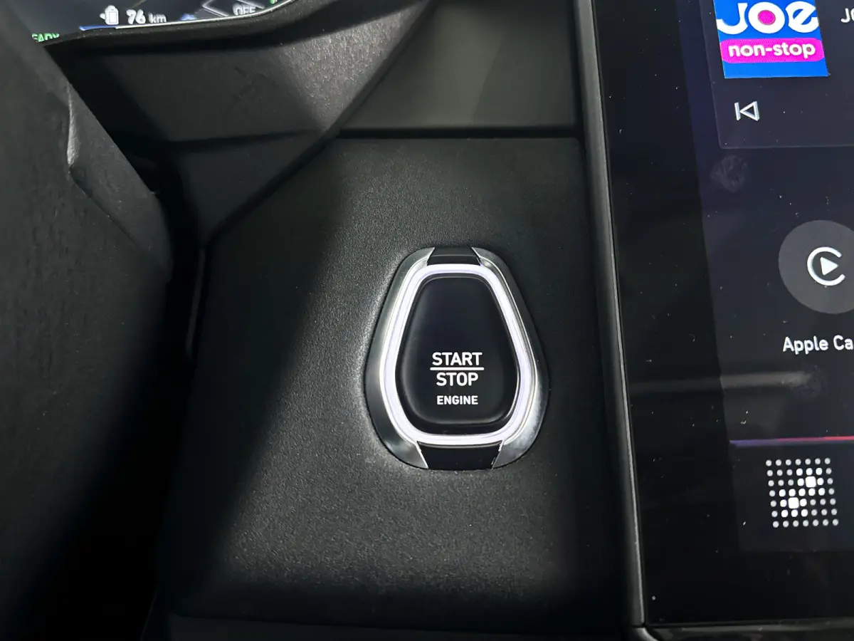 1.5 | Panoramadak | 360° Camera | Infinity audio | Blis | Stoel- en stuurverwarming | Adaptieve cruise control