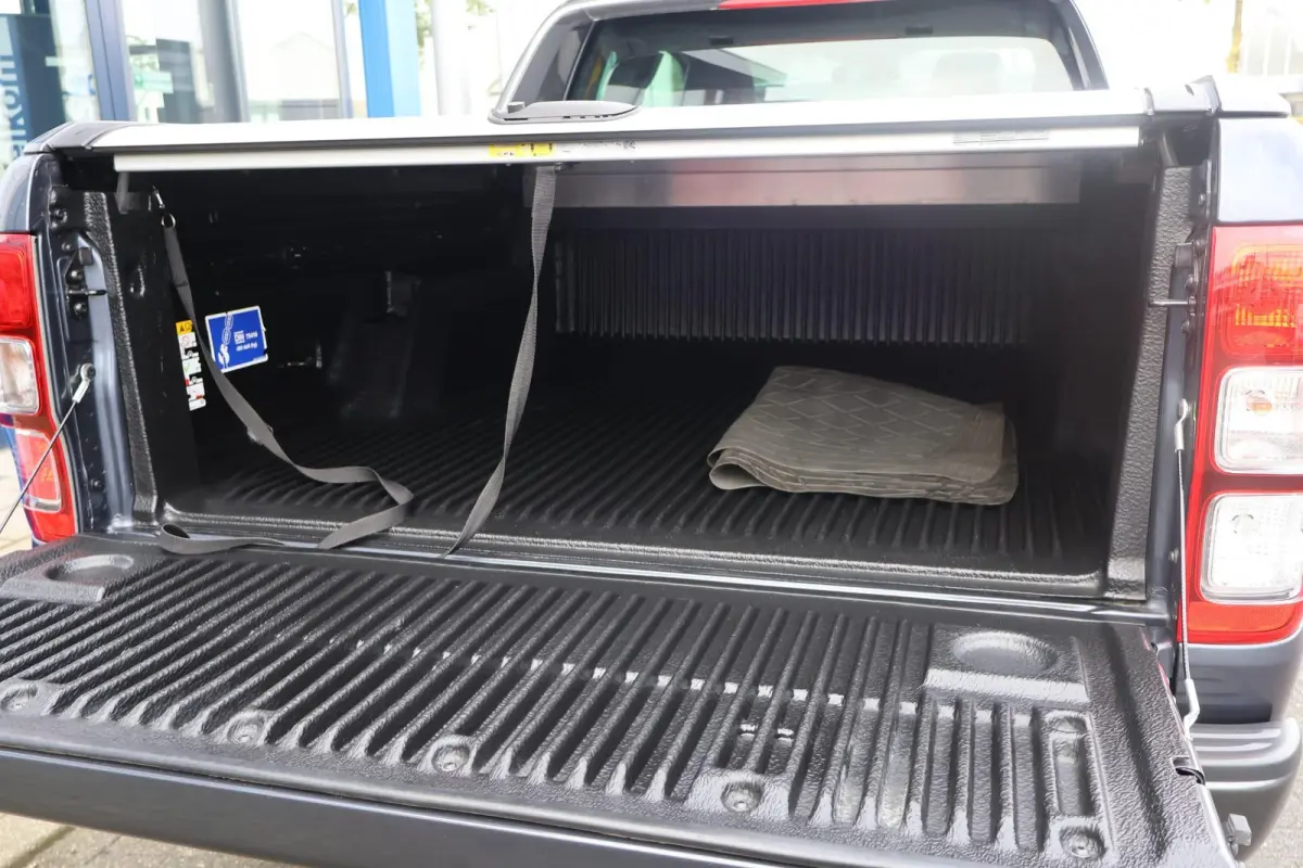 2.0 EcoBlue Wildtrak Supercab | Trekhaak | Adaptive Cruise | Camera | Stoelverwarming | Dealer Onderhouden |