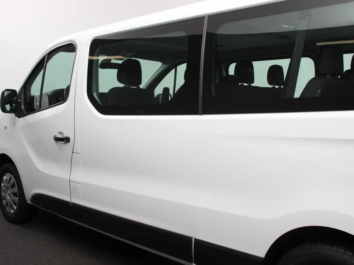 1.6 CDTI L2H1 8-Persoons PERSONENBUS Incl. BTW/Bpm Airco Bluetooth Lang 8-persoons