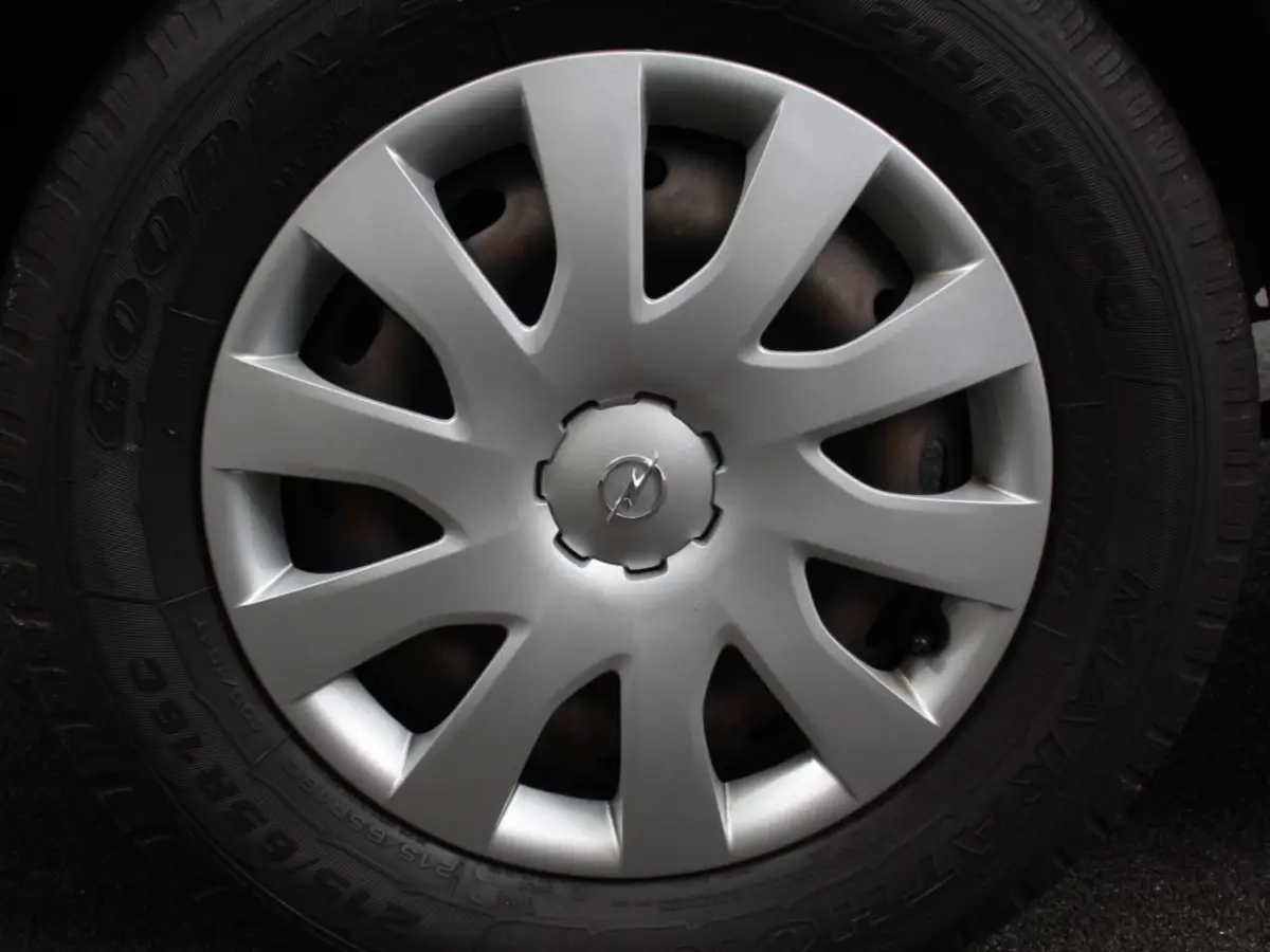 1.6 CDTI L2H1 8-Persoons PERSONENBUS Incl. BTW/Bpm Airco Bluetooth Lang 8-persoons