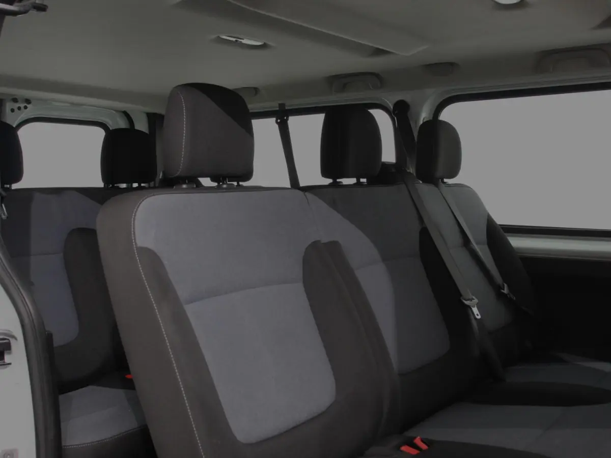1.6 CDTI L2H1 8-Persoons PERSONENBUS Incl. BTW/Bpm Airco Bluetooth Lang 8-persoons