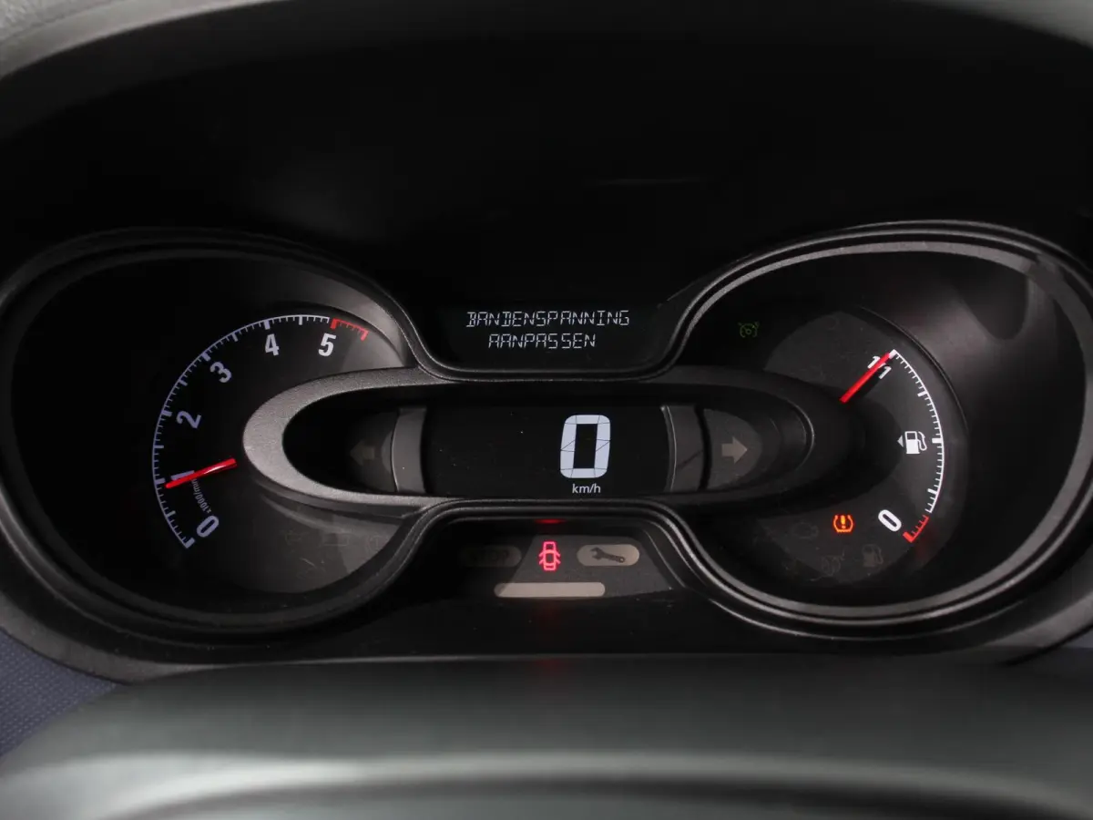 1.6 CDTI L2H1 8-Persoons PERSONENBUS Incl. BTW/Bpm Airco Bluetooth Lang 8-persoons