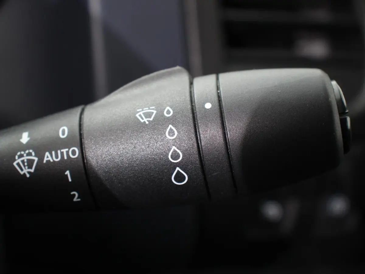 1.6 CDTI L2H1 8-Persoons PERSONENBUS Incl. BTW/Bpm Airco Bluetooth Lang 8-persoons