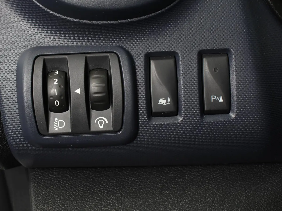 1.6 CDTI L2H1 8-Persoons PERSONENBUS Incl. BTW/Bpm Airco Bluetooth Lang 8-persoons