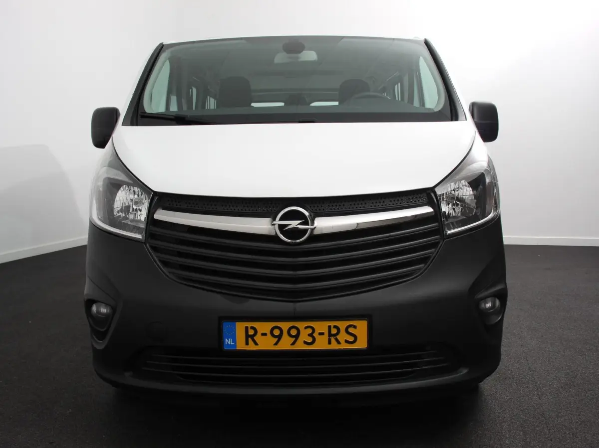 1.6 CDTI L2H1 8-Persoons PERSONENBUS Incl. BTW/Bpm Airco Bluetooth Lang 8-persoons