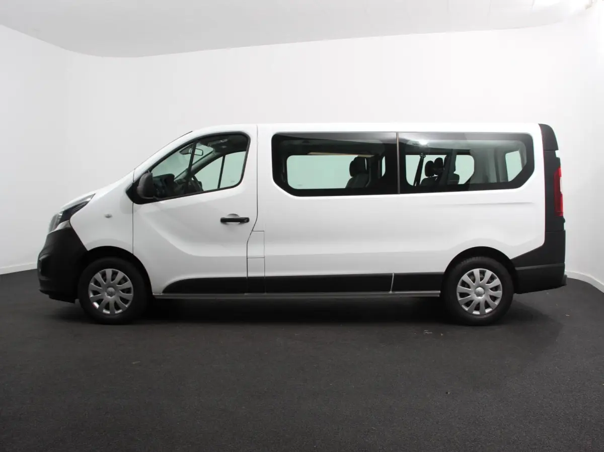 1.6 CDTI L2H1 8-Persoons PERSONENBUS Incl. BTW/Bpm Airco Bluetooth Lang 8-persoons
