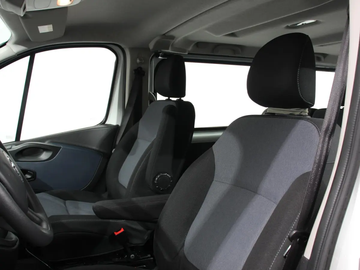 1.6 CDTI L2H1 8-Persoons PERSONENBUS Incl. BTW/Bpm Airco Bluetooth Lang 8-persoons