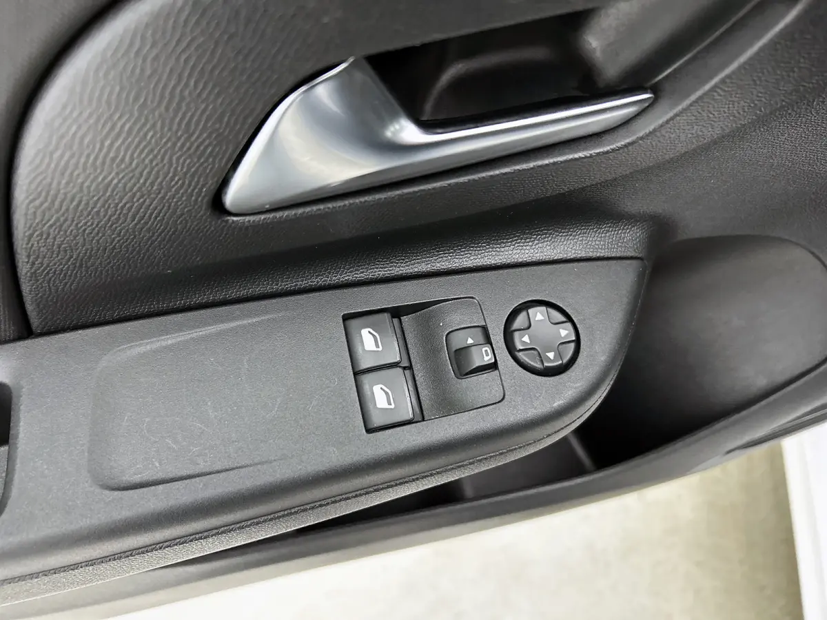 Edition 50 kWh SOH 91% / Airco / Apple Carplay Android / Cruise-ctr. / Apk 12-2027