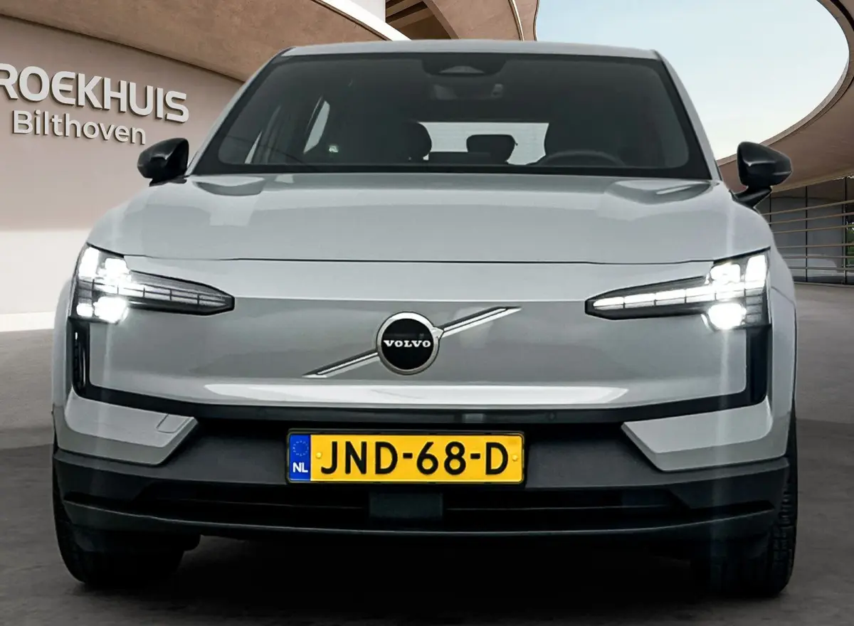 Single Motor Extended Range Plus 69 kWh | NL Auto | Dealer Onderhouden | Stoel + Stuurverwarming| Elektrisch stoelbediening met geheugen | Apple Carplay-Android Auto | Harman en Kardon | PDC