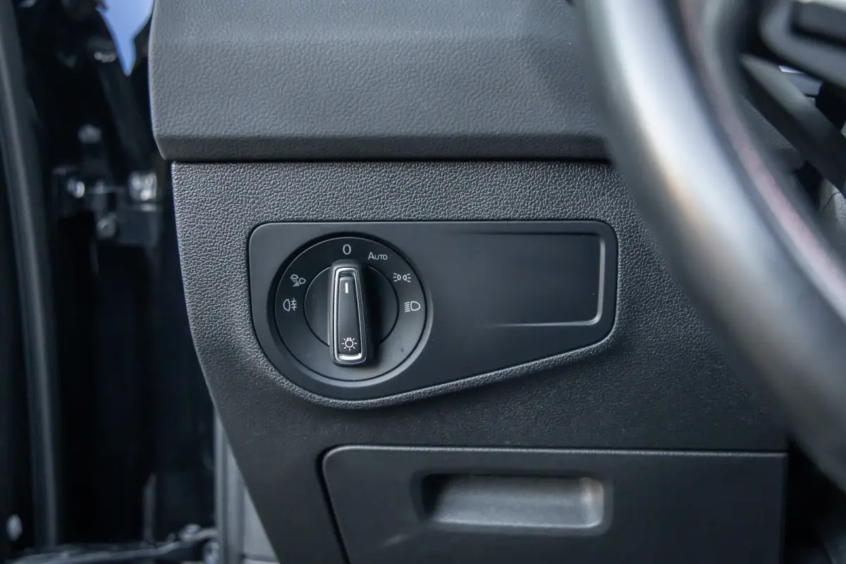 1.5 TSI Elegance | Trekhaak | Panodak | Cruise adaptief | Camera | Stoel+stuur verwarming | Matrix led | Elektrisch bedienbare achterklep | Achteruitrijcamera | Cruise control adaptief met S