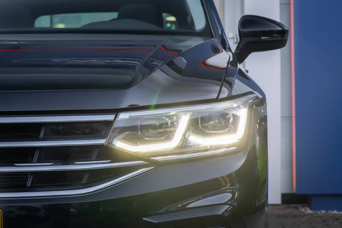 1.5 TSI Elegance | Trekhaak | Panodak | Cruise adaptief | Camera | Stoel+stuur verwarming | Matrix led | Elektrisch bedienbare achterklep | Achteruitrijcamera | Cruise control adaptief met S
