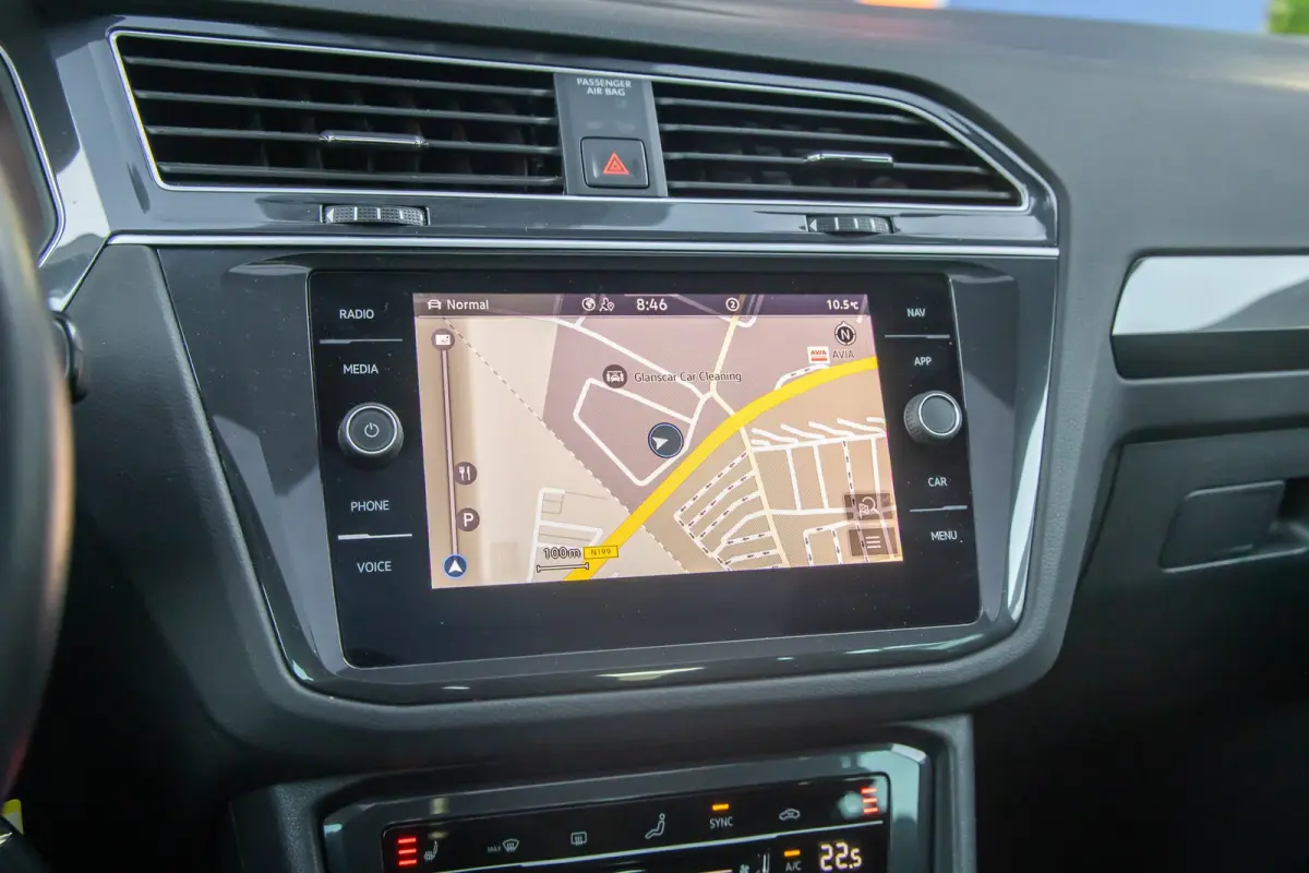 1.5 TSI Elegance | Trekhaak | Panodak | Cruise adaptief | Camera | Stoel+stuur verwarming | Matrix led | Elektrisch bedienbare achterklep | Achteruitrijcamera | Cruise control adaptief met S