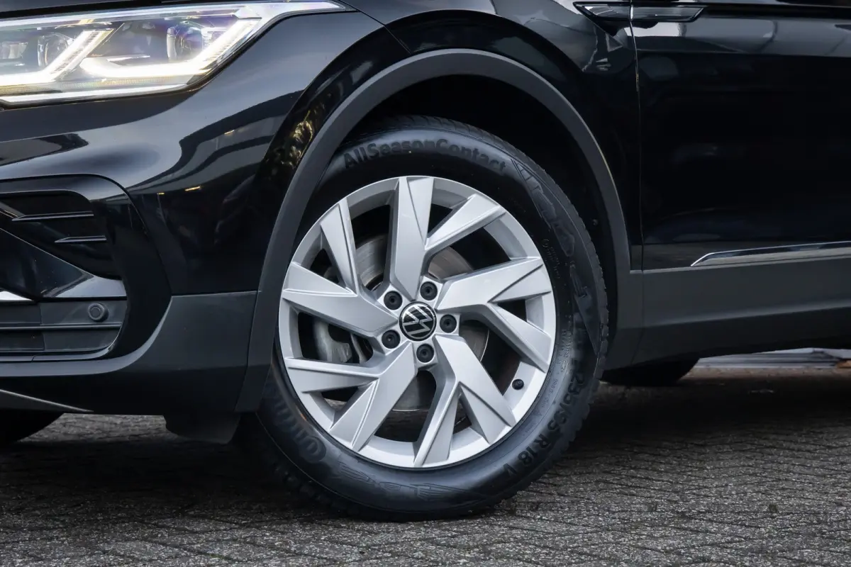 1.5 TSI Elegance | Trekhaak | Panodak | Cruise adaptief | Camera | Stoel+stuur verwarming | Matrix led | Elektrisch bedienbare achterklep | Achteruitrijcamera | Cruise control adaptief met S