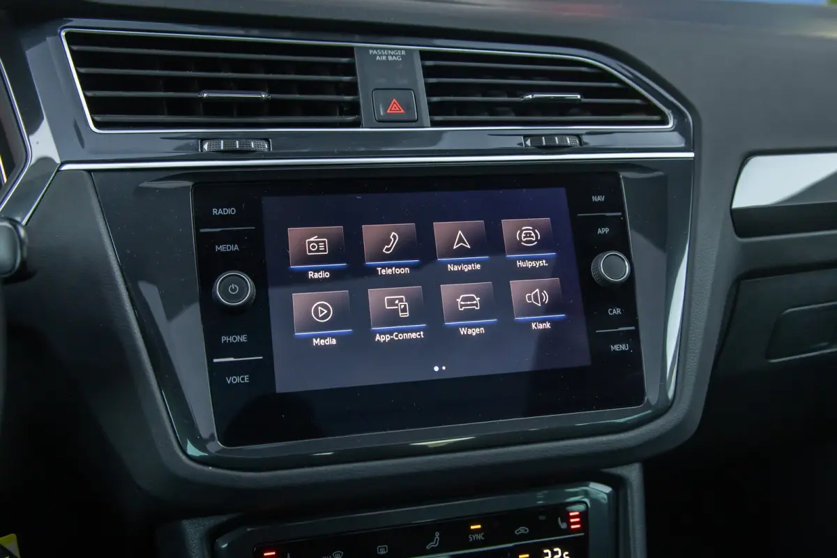 1.5 TSI Elegance | Trekhaak | Panodak | Cruise adaptief | Camera | Stoel+stuur verwarming | Matrix led | Elektrisch bedienbare achterklep | Achteruitrijcamera | Cruise control adaptief met S