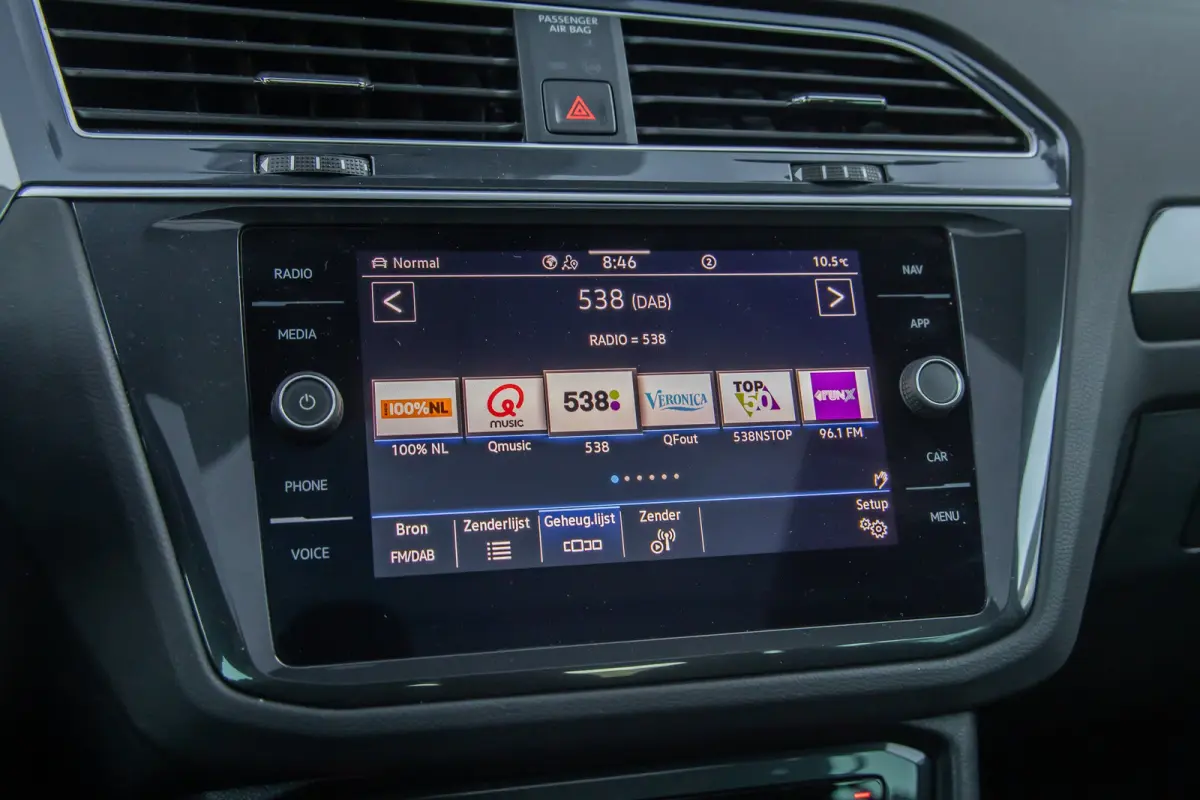 1.5 TSI Elegance | Trekhaak | Panodak | Cruise adaptief | Camera | Stoel+stuur verwarming | Matrix led | Elektrisch bedienbare achterklep | Achteruitrijcamera | Cruise control adaptief met S