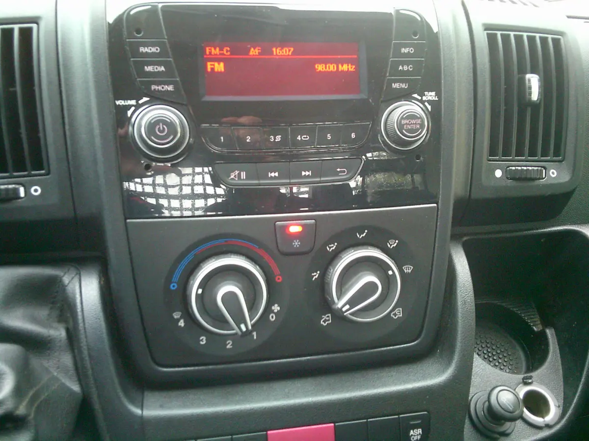 335 2.2 BlueHDi 140 L3H2 Asphalt OPENLAADBAK+AIRCO+CRUISE+TREKHAAK !!!