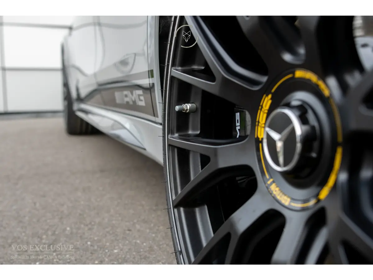 AMG 53 4M Edition 1 Full Carbon in- en exterieur|Bumester 4D|Schaalstoelen|Keyless|Stoelkoeling|ACC|Performance Sound|360°Camera|Superscreen