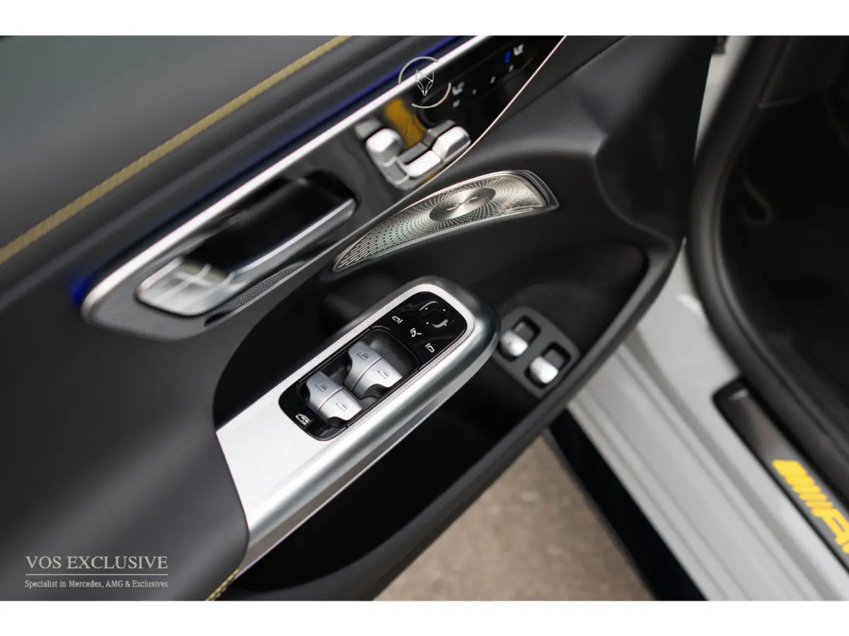 AMG 53 4M Edition 1 Full Carbon in- en exterieur|Bumester 4D|Schaalstoelen|Keyless|Stoelkoeling|ACC|Performance Sound|360°Camera|Superscreen