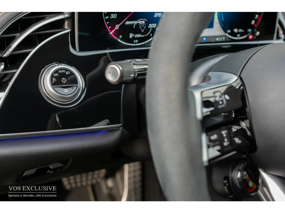 AMG 53 4M Edition 1 Full Carbon in- en exterieur|Bumester 4D|Schaalstoelen|Keyless|Stoelkoeling|ACC|Performance Sound|360°Camera|Superscreen