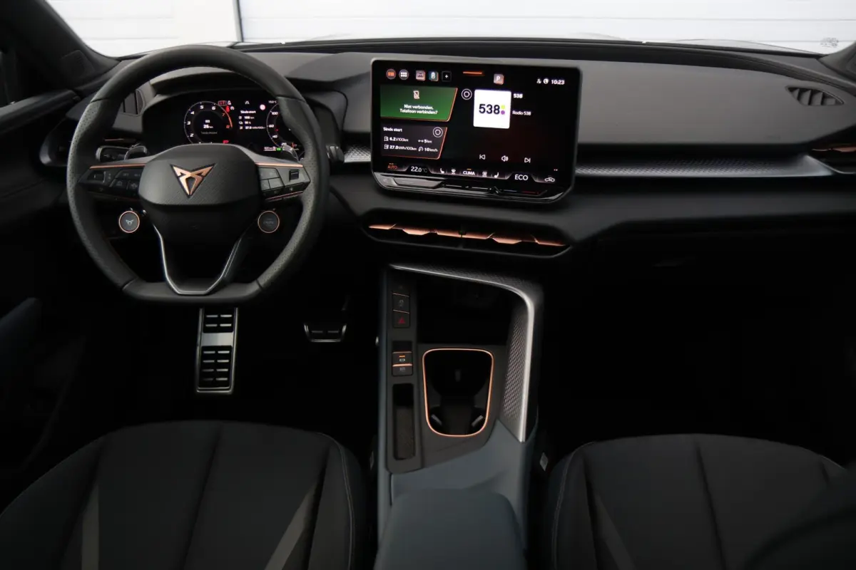 1.5 TSI 204pk e-Hybrid | Panoramadak | Trekhaak | Stoelverwarming | Full Link | Achteruitrijcamera