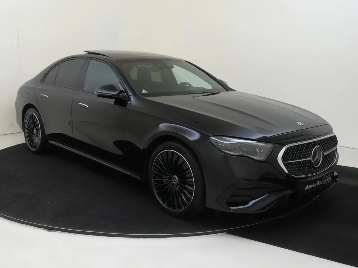 300 e Sport Edition Panoramadak / Rijassistentiepakket / 360 camera / Sluitbekrachtiging