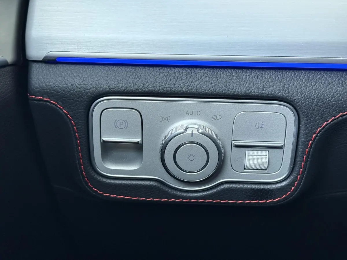 AMG 53 Hybrid 4MATIC+ / Premium/ Panoramadak/ 22 inch/ El. Stoelen V+A/ Stoelverwarming V+A/ Burmester/ Night