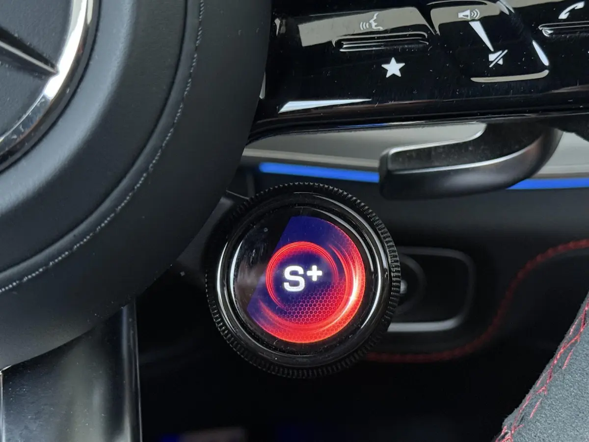 AMG 53 Hybrid 4MATIC+ / Premium/ Panoramadak/ 22 inch/ El. Stoelen V+A/ Stoelverwarming V+A/ Burmester/ Night
