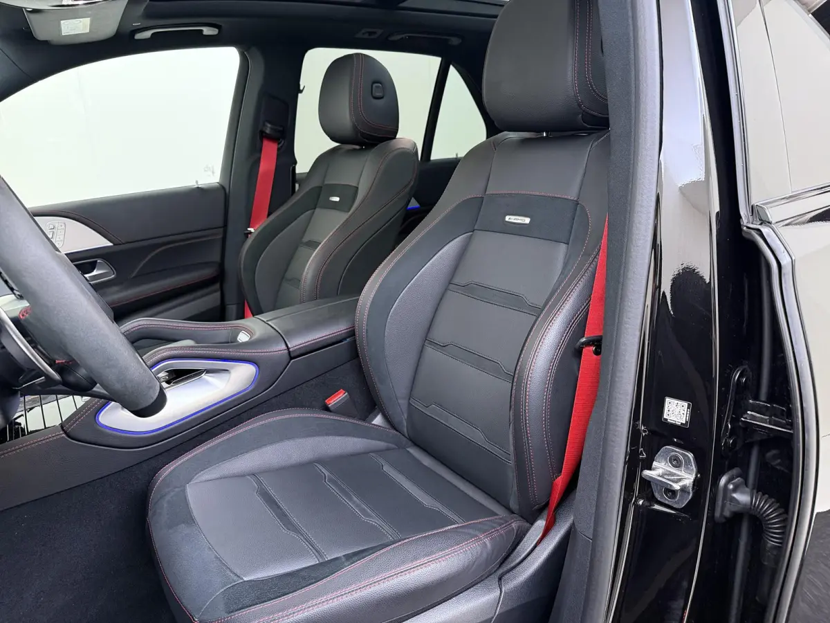 AMG 53 Hybrid 4MATIC+ / Premium/ Panoramadak/ 22 inch/ El. Stoelen V+A/ Stoelverwarming V+A/ Burmester/ Night