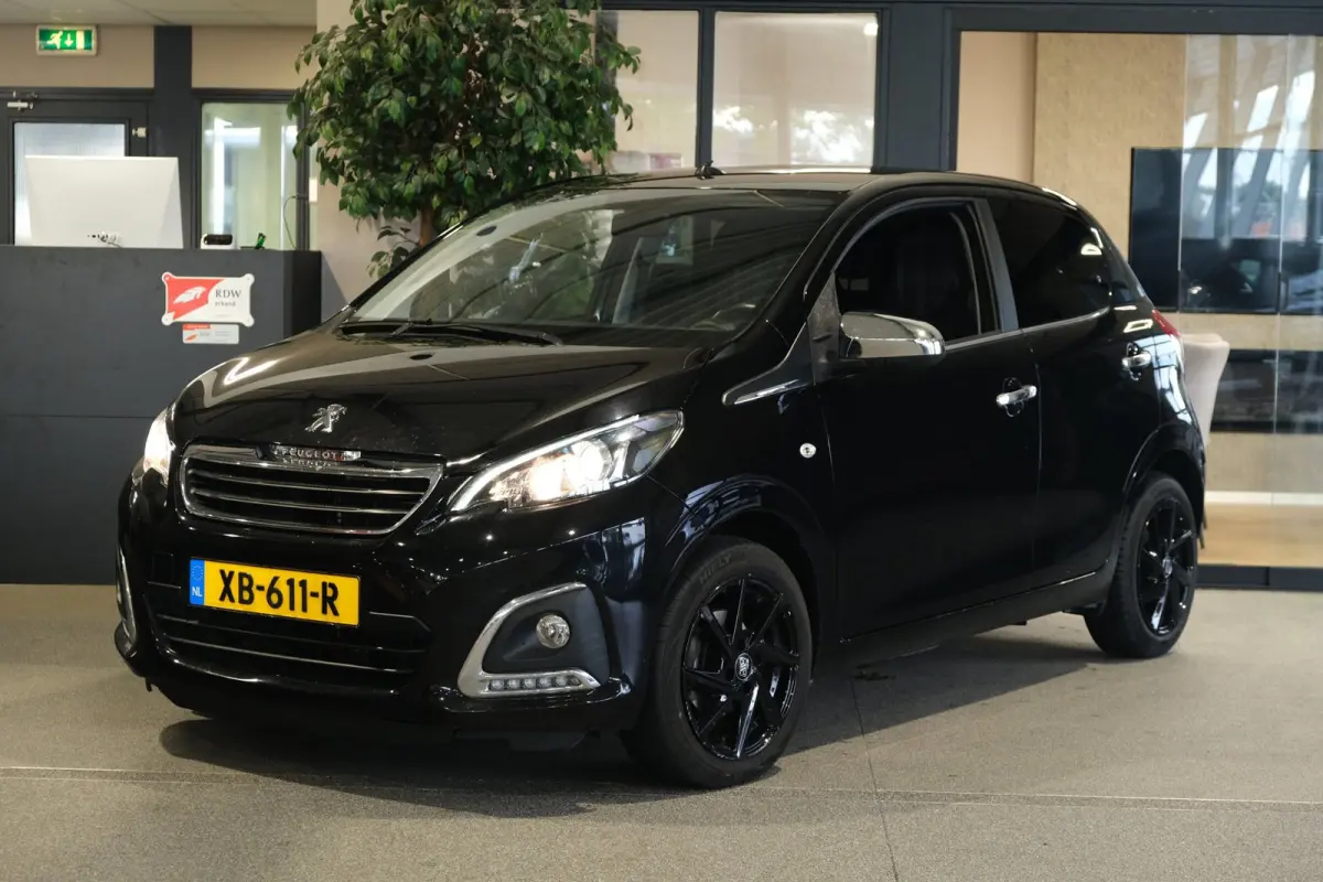 1.0 e-VTi Allure Navi Cruise CAM DAB+ Keyless