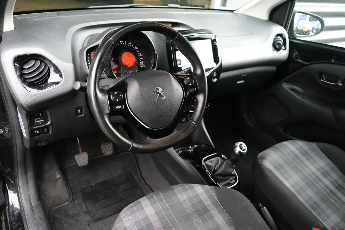 1.0 e-VTi Allure Navi Cruise CAM DAB+ Keyless