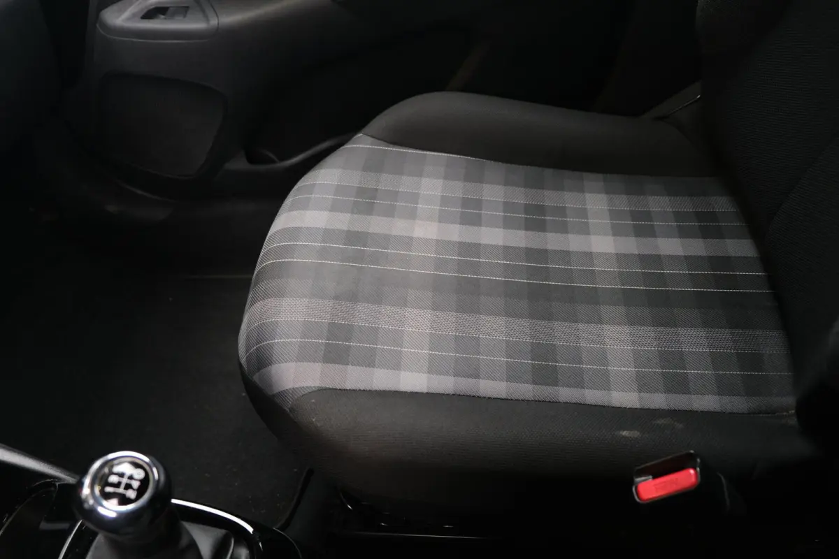 1.0 e-VTi Allure Navi Cruise CAM DAB+ Keyless
