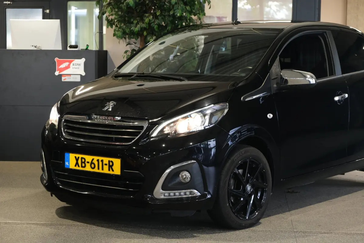 1.0 e-VTi Allure Navi Cruise CAM DAB+ Keyless