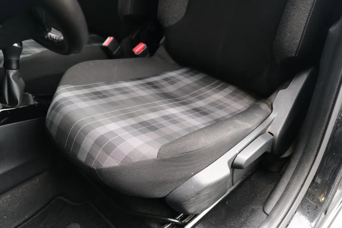 1.0 e-VTi Allure Navi Cruise CAM DAB+ Keyless