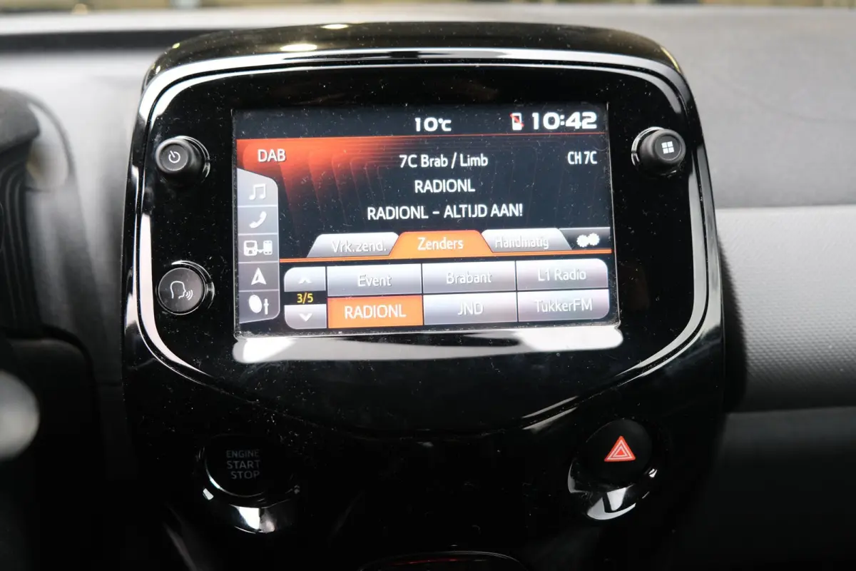 1.0 e-VTi Allure Navi Cruise CAM DAB+ Keyless