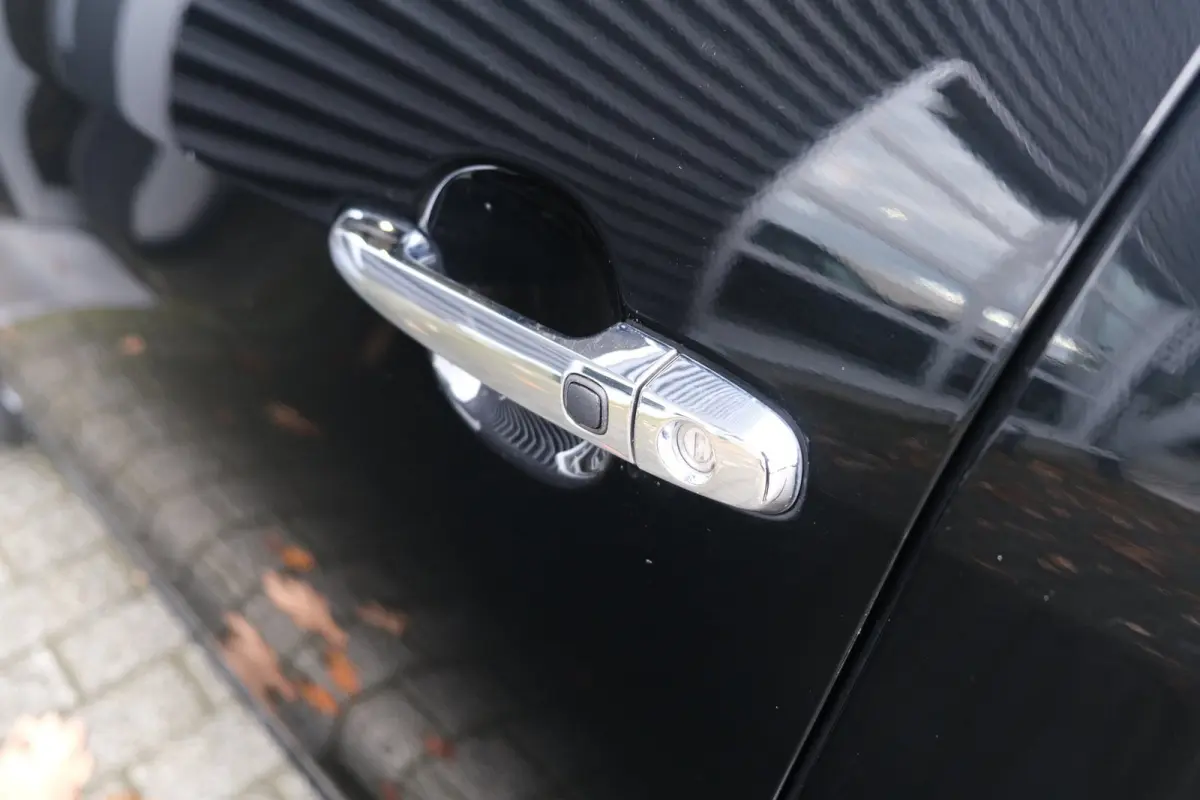 1.0 e-VTi Allure Navi Cruise CAM DAB+ Keyless